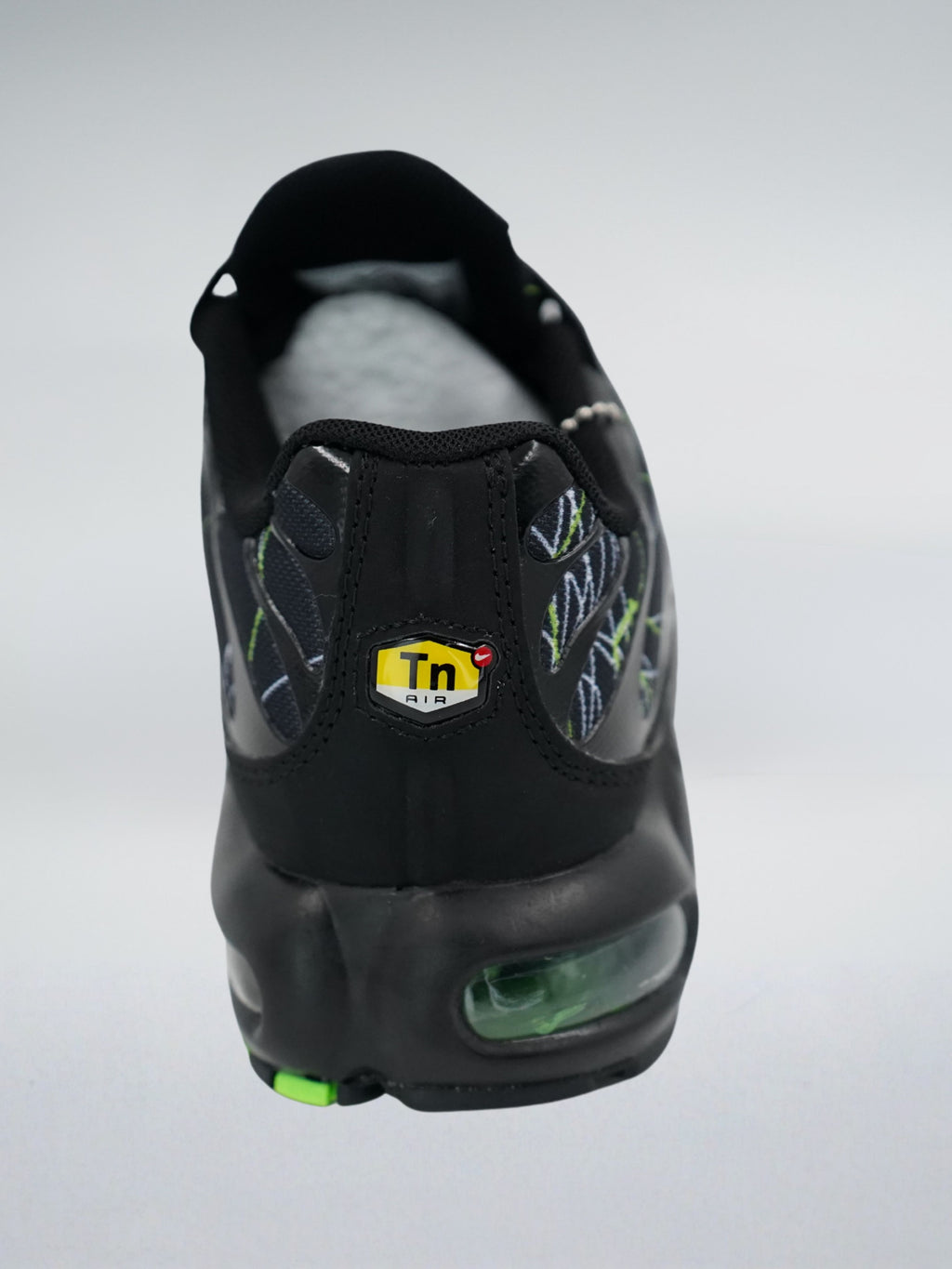 Streetwear con Elegancia de Alta Gama