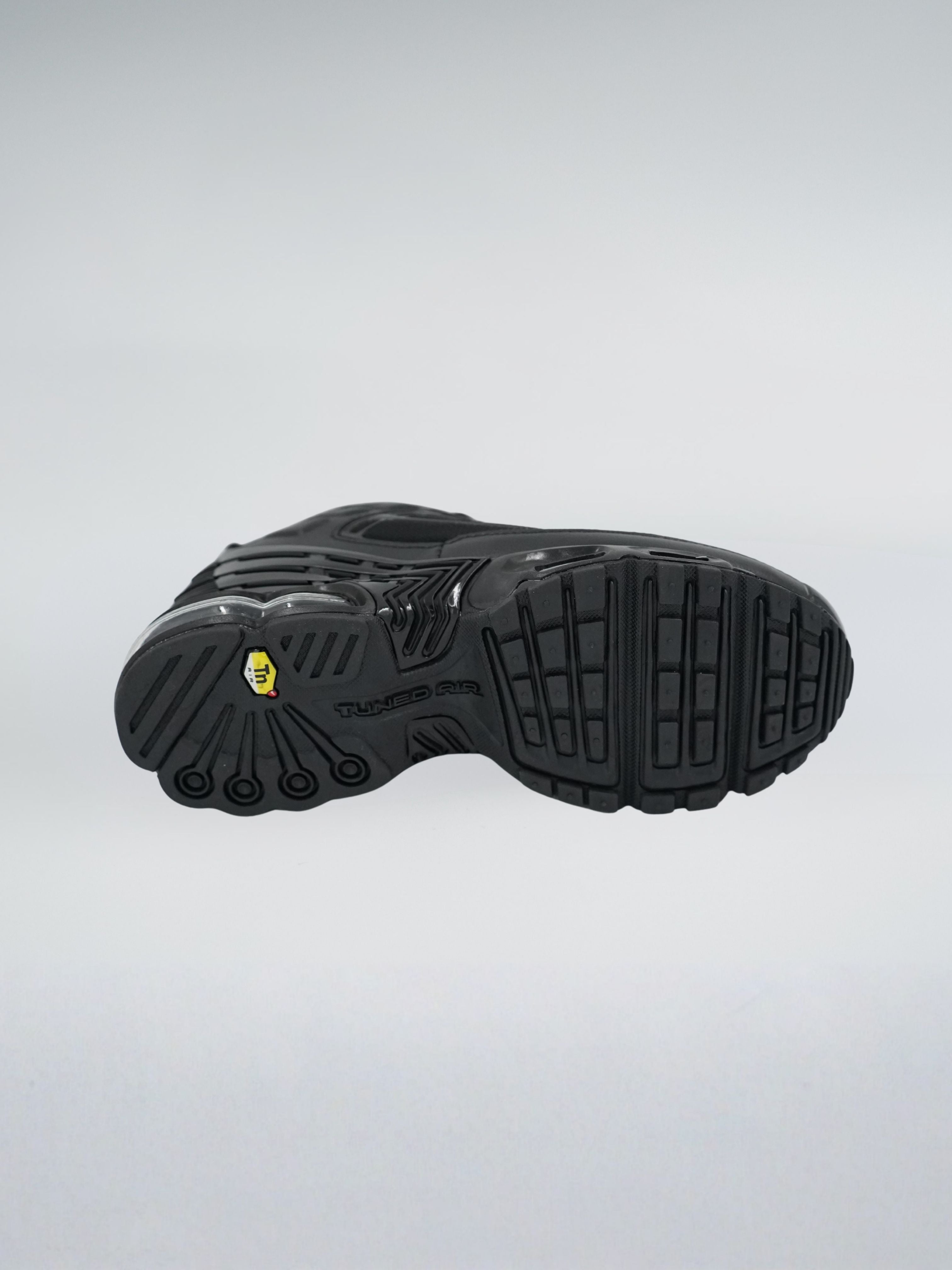 Zapatillas Modernas con Detalles Premium