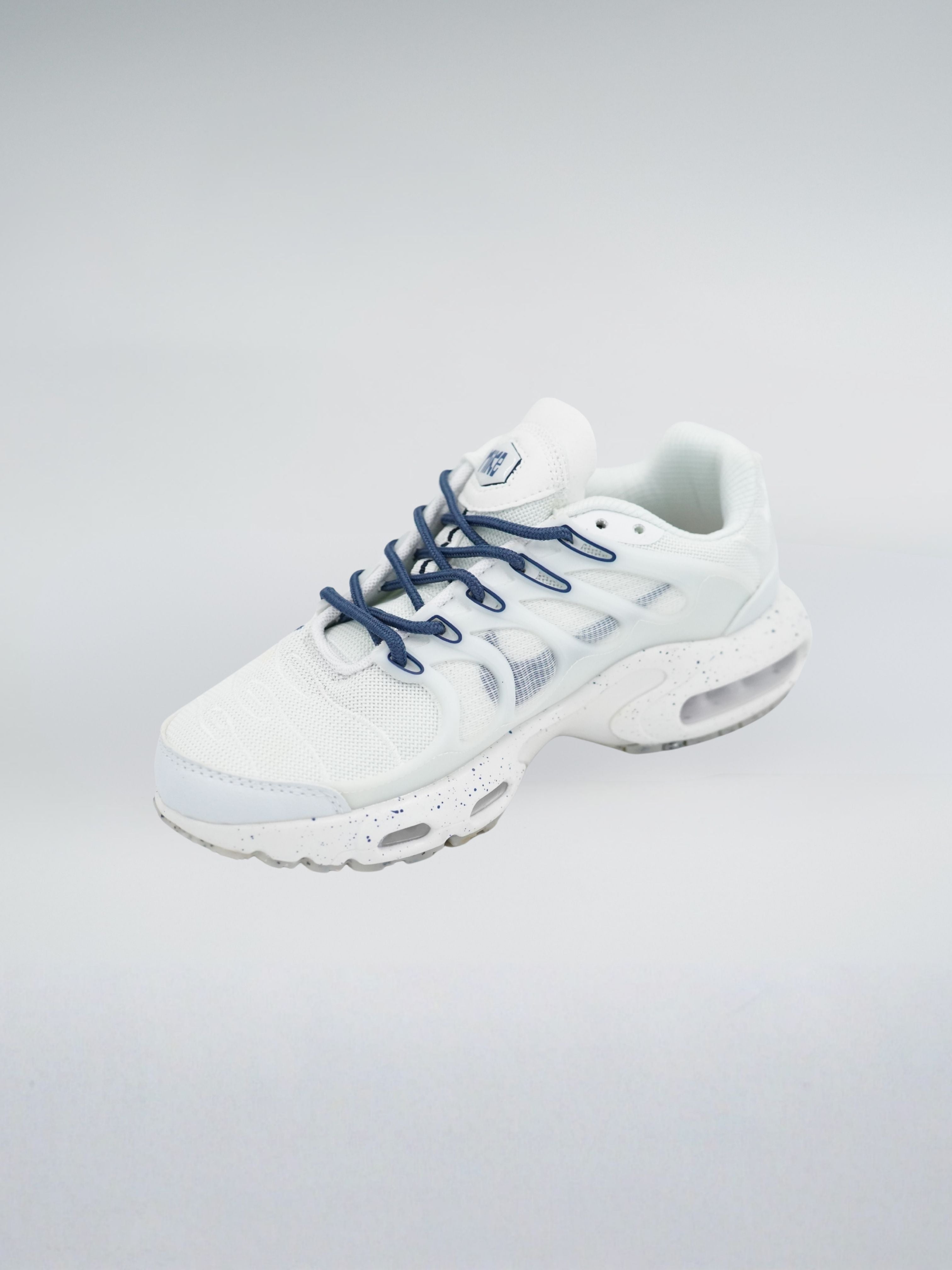 Zapatillas Urbanas con Detalles de Tendencia