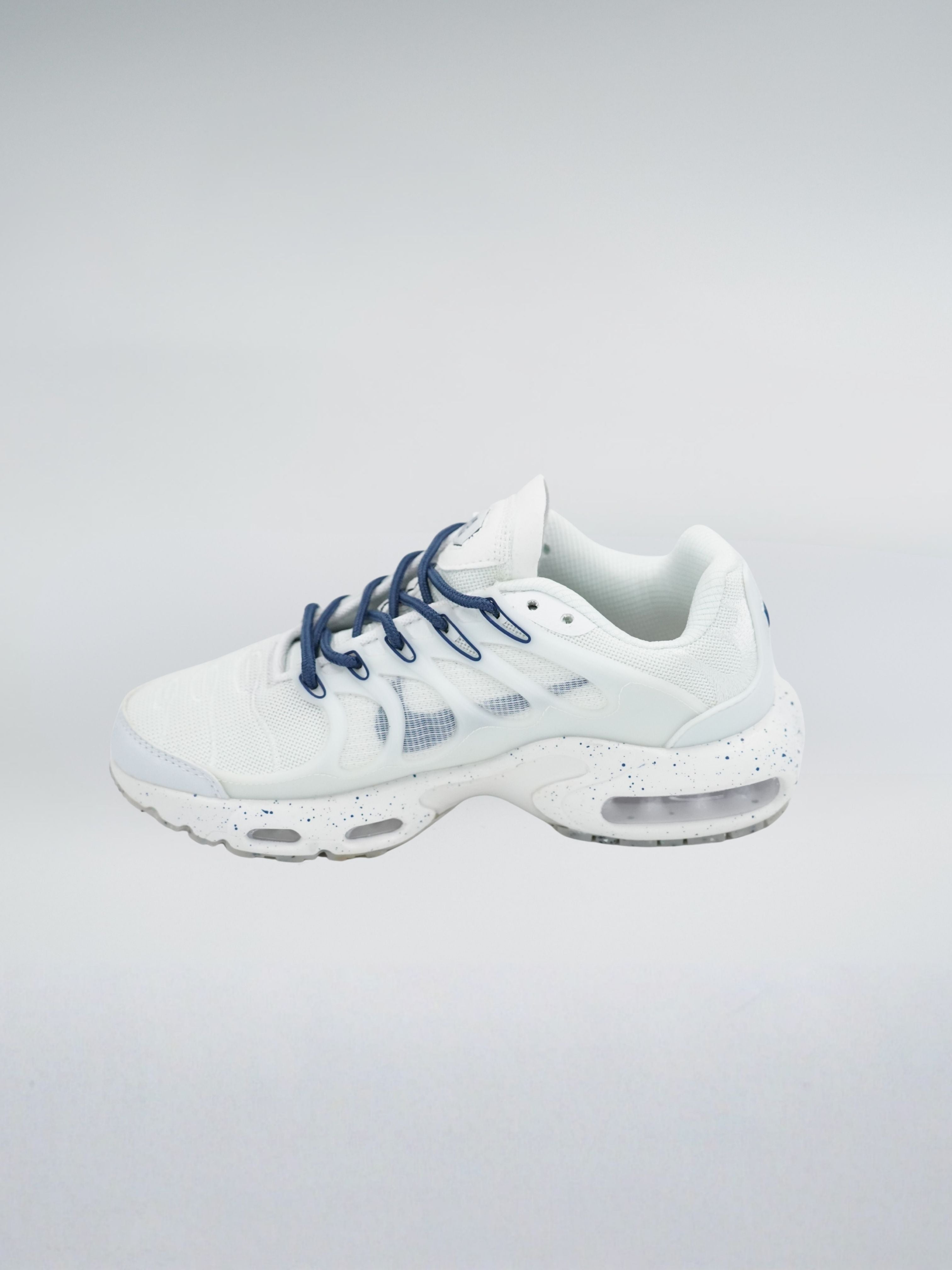 Zapatillas Urbanas con Detalles de Tendencia